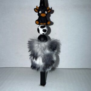 Handmade Beaded Pen- Black 3D silicone cow with silicone beads and furry base